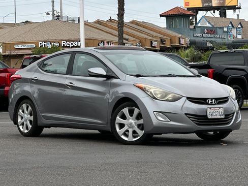 Used 2013 Hyundai Elantra Limited image 8