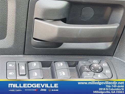 New 2025 RAM 2500 Tradesman image 28