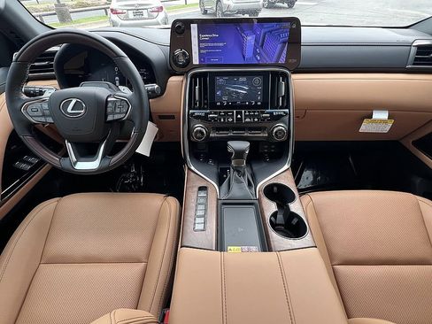 New 2026 Lexus LX 600 4WD w/ Luxury Package image 7
