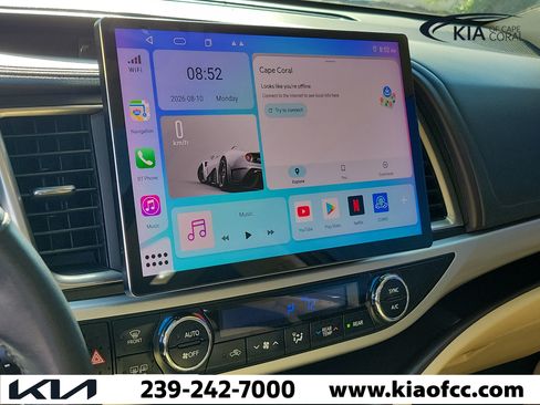 Used 2019 Toyota Highlander XLE FWD image 33