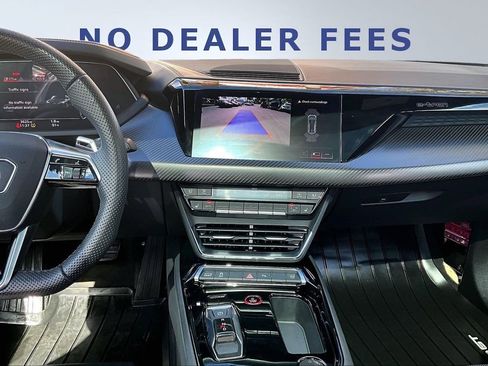 Used 2022 Audi e-tron GT Premium Plus w/ Performance Package image 9
