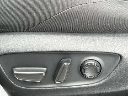 Certified 2024 Toyota RAV4 SE image 20