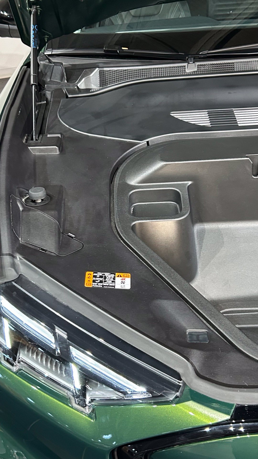 Used 2025 Ford Mustang Mach-E Premium RWD image 85