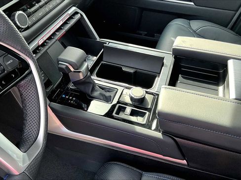 New 2025 Toyota Tundra Platinum image 7