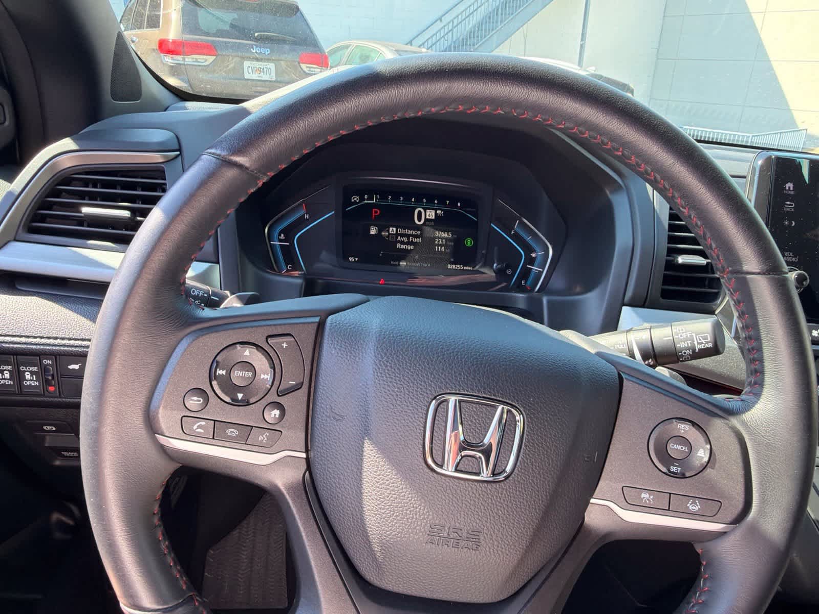 Used 2024 Honda Odyssey Sport image 25