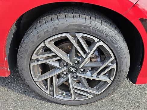 Used 2022 Hyundai Kona N Line w/ Tech Package AWD/4WD image 9
