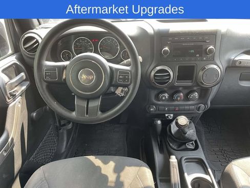 Used 2016 Jeep Wrangler Unlimited Sport AWD/4WD image 13