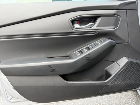 Used 2024 Honda Accord EX image 12