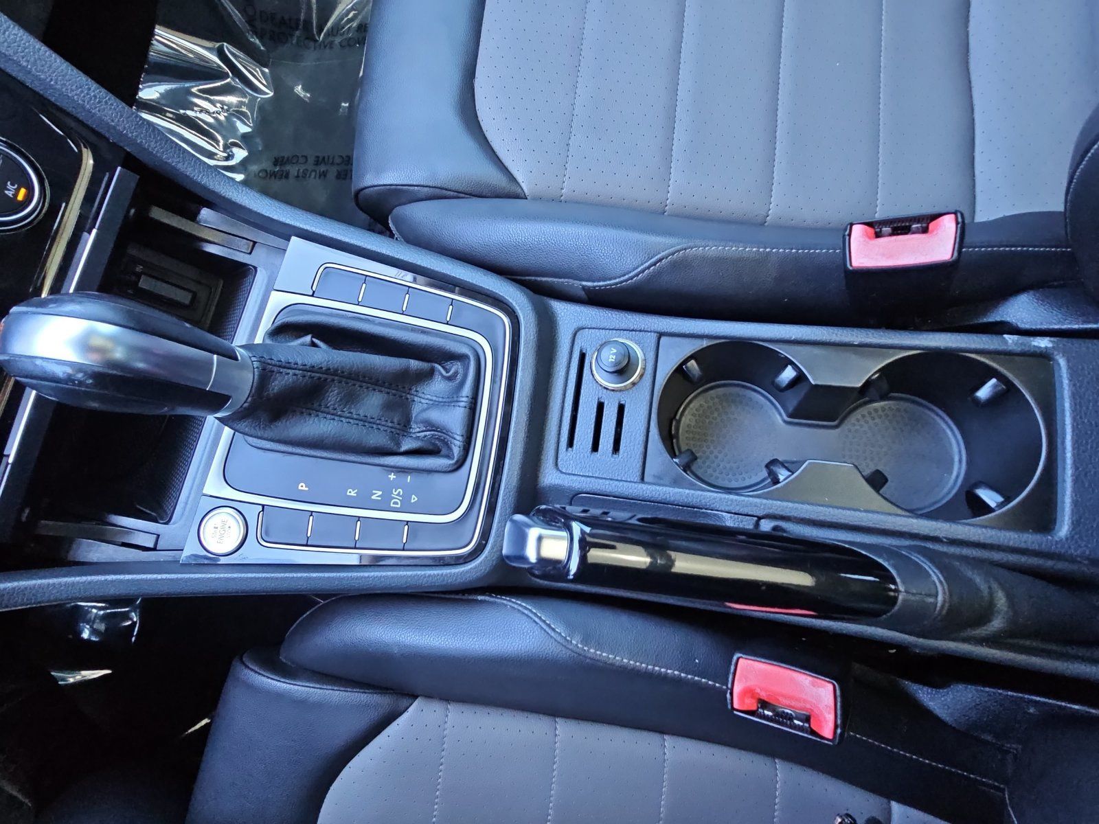 Used 2015 Volkswagen Golf SEL FWD image 24