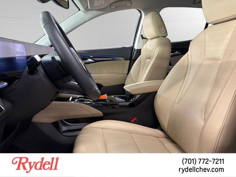 Used 2024 Buick Envision Preferred AWD/4WD image 10