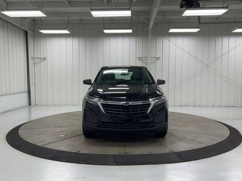 Used 2023 Chevrolet Equinox LS AWD/4WD image 3