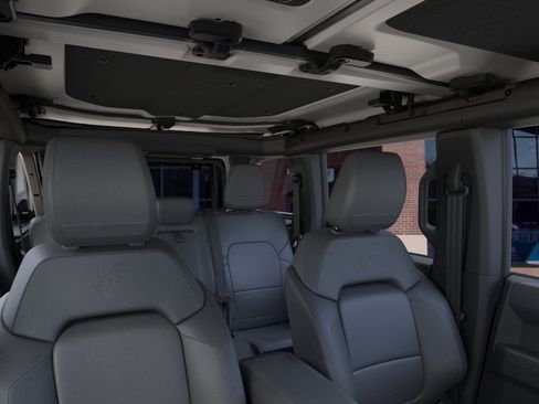 New 2026 Ford Bronco Badlands AWD/4WD image 12