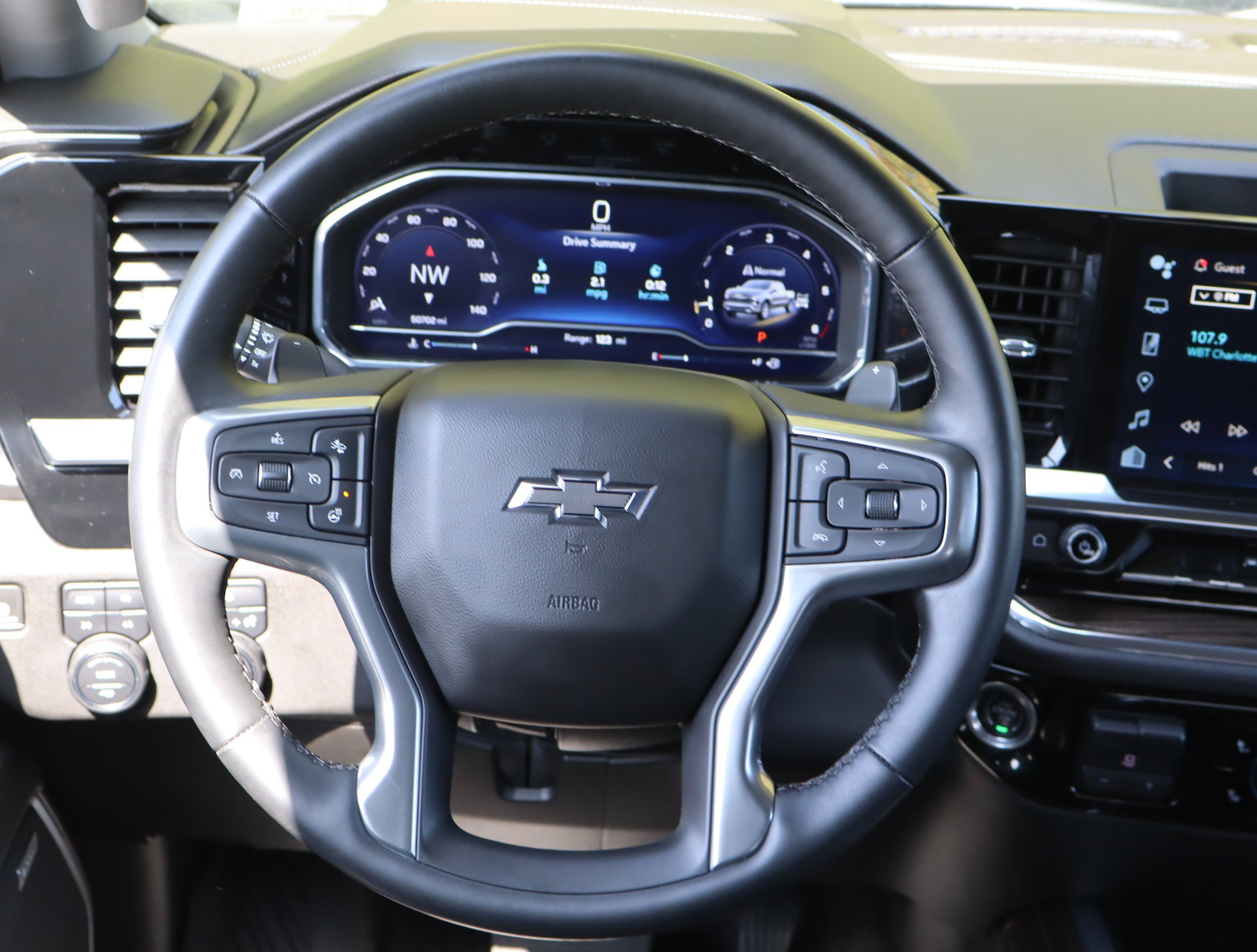 Used 2024 Chevrolet Silverado 1500 RST w/ Convenience Package II AWD/4WD image 20