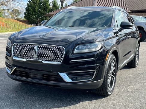 Used 2020 Lincoln Nautilus Reserve FWD image 4