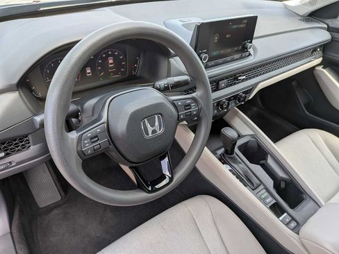 Certified 2023 Honda Accord EX image 14