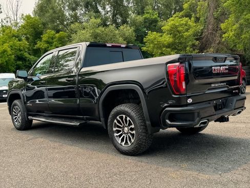 Used 2023 GMC Sierra 1500 AT4 w/ AT4 Premium Package AWD/4WD image 5