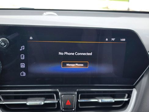 Used 2024 Chevrolet TrailBlazer LT w/ Convenience Package FWD image 33