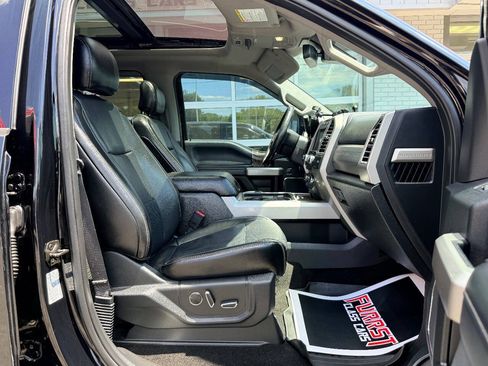 Used 2017 Ford F350 Lariat w/ Lariat Ultimate Package AWD/4WD image 37