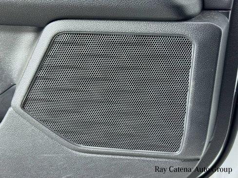 Used 2025 Lexus UX 300h AWD w/ Accessory Package (Z1) image 19