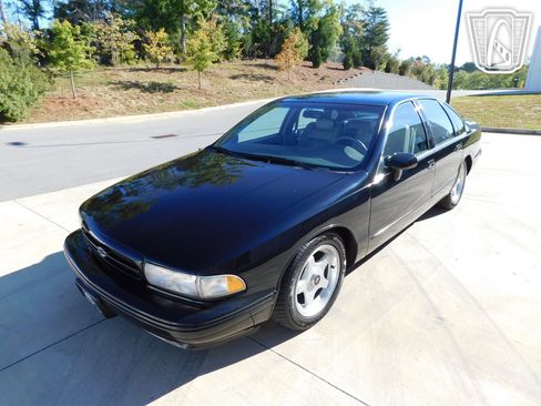 Used 1994 Chevrolet Impala SS image 9