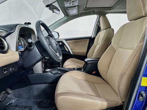Used 2014 Toyota RAV4 XLE FWD image 10