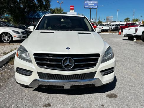 Used 2014 Mercedes-Benz ML 350 BlueTEC 4MATIC image 4