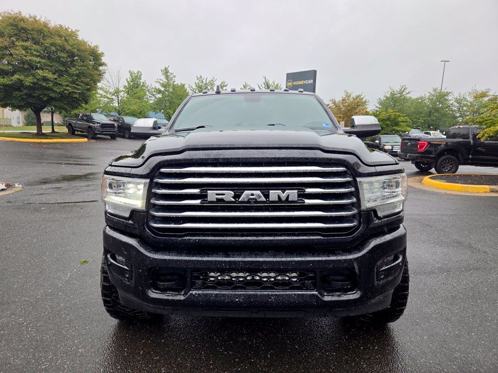 Used 2022 RAM 2500 Limited AWD/4WD image 2