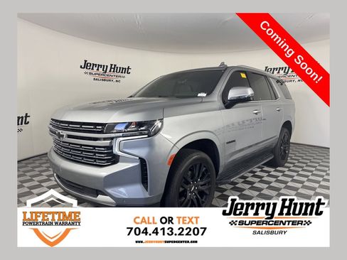 Used 2024 Chevrolet Tahoe Premier w/ Premium Package AWD/4WD image 1