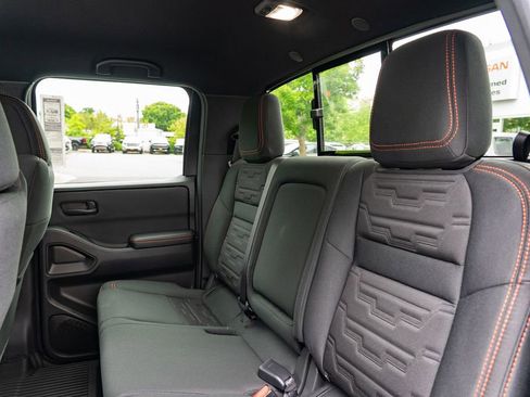New 2026 Nissan Frontier PRO-4X w/ Pro-4x Convenience Package AWD/4WD image 25