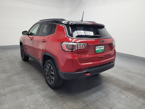 Used 2019 Jeep Compass Trailhawk AWD/4WD image 5