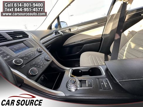 Used 2018 Ford Fusion S image 13