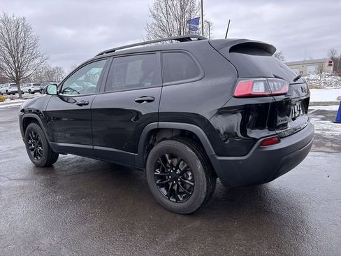 Used 2023 Jeep Cherokee Altitude Lux w/ Lux Elite Package image 8