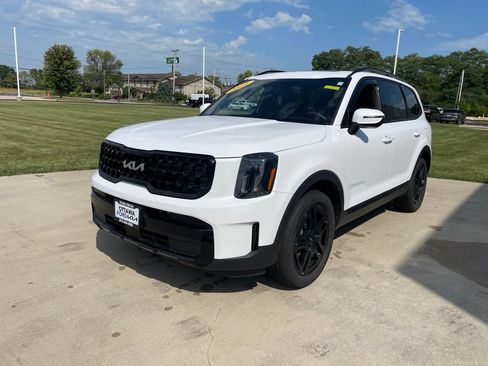Used 2024 Kia Telluride EX X-Line AWD/4WD image 2