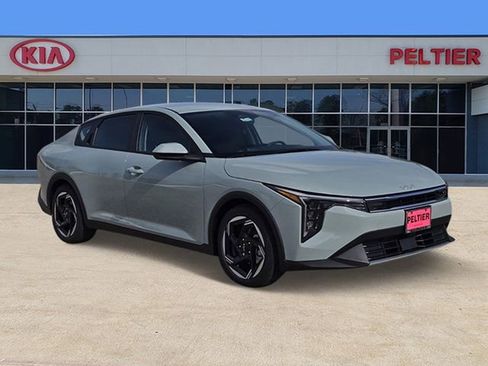 New 2026 Kia K4 EX image 1
