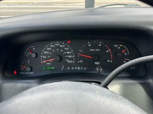 Used 2002 Ford F350 Lariat image 13