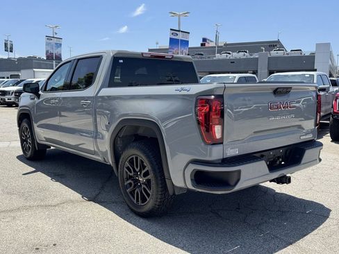Used 2024 GMC Sierra 1500 Elevation AWD/4WD image 4