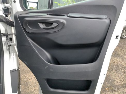 Used 2022 Mercedes-Benz Sprinter 144 Cargo w/ Parking Package image 27