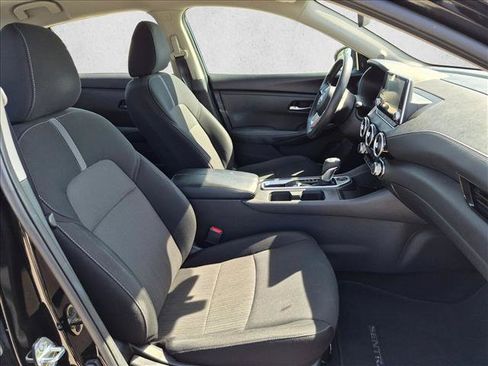 Used 2024 Nissan Sentra SV FWD image 20