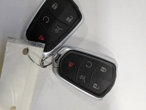 Certified 2023 Cadillac XT5 Premium Luxury w/ LPO, Floor Liner Package image 38