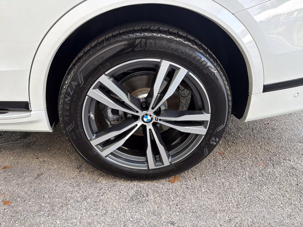 Used 2026 BMW X7 xDrive40i w/ Executive Package AWD/4WD image 21