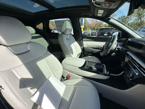 New 2026 Hyundai Tucson Limited image 29