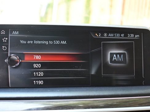 Used 2017 BMW 750i xDrive image 47