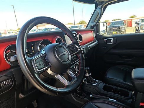 Used 2021 Jeep Wrangler Unlimited Rubicon image 12