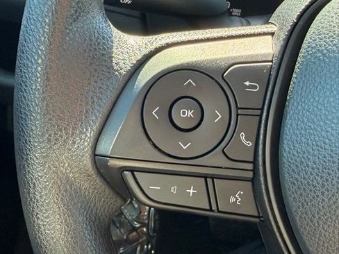 Certified 2023 Toyota RAV4 LE FWD image 27