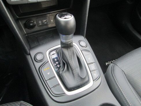 Used 2020 Hyundai Kona Ultimate image 16