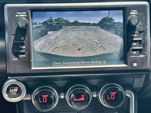 Used 2022 Toyota GR86 Premium RWD image 23