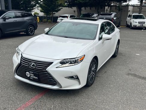 Used 2017 Lexus ES 350 FWD image 5