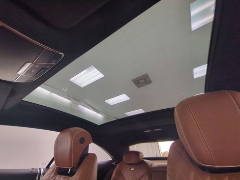 Used 2016 Mercedes-Benz S 550 4MATIC Coupe image 21