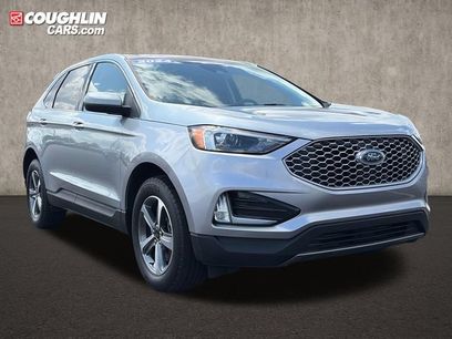 Used 2024 Ford Edge SEL w/ Convenience Package
