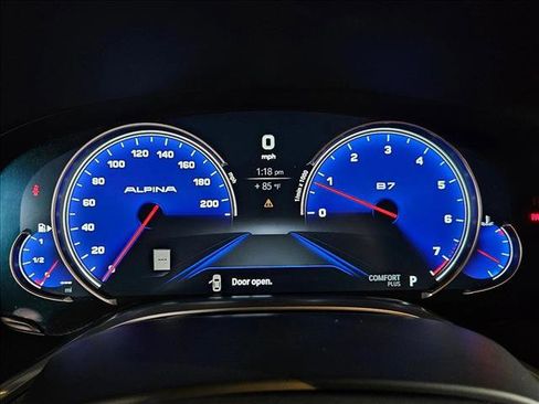 Used 2018 BMW ALPINA B7 xDrive AWD/4WD image 11